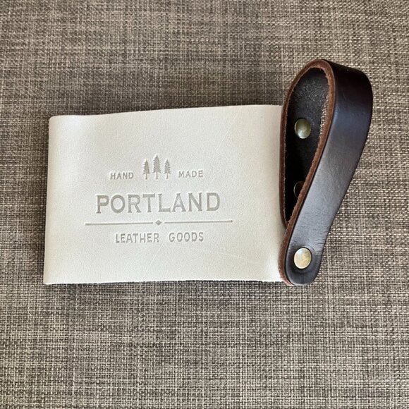 Portland Leather Accessories - Portland Leather mug holder in BELUGA
